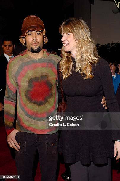 Ben Harper and Laura Dern during "Meet the Fockers" Los Angeles Premiere - Red Carpet at Universal Amphitheatre in Los Angeles, California, United...