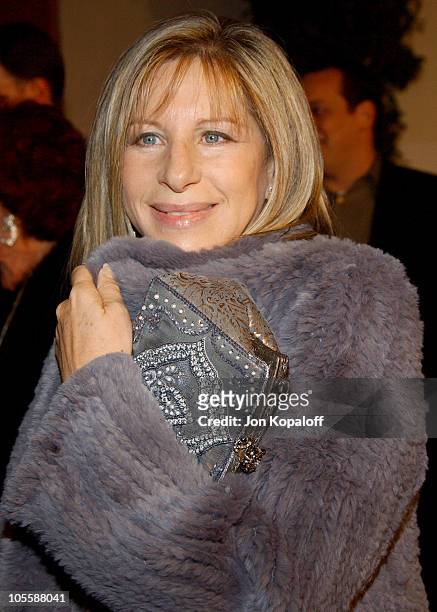 Barbra Streisand during "Meet the Fockers" Los Angeles Premiere at Universal Amphitheatre in Universal City, California, United States.