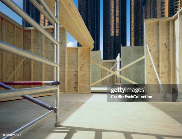 Scaffolding Using Timber Set Up Scaffolding Photos and Premium High Res Pictures - Getty Images