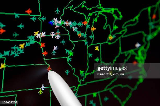air traffic control monitor - radar stockfoto's en -beelden