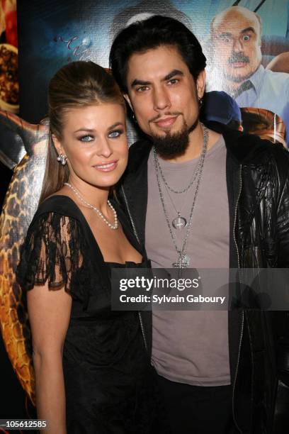 Carmen Electra and Dave Navarro during Special Red Carpet Screening of Dimension Films' "Scary Movie 4", arrivals. At AMC Loews Lincoln Square...