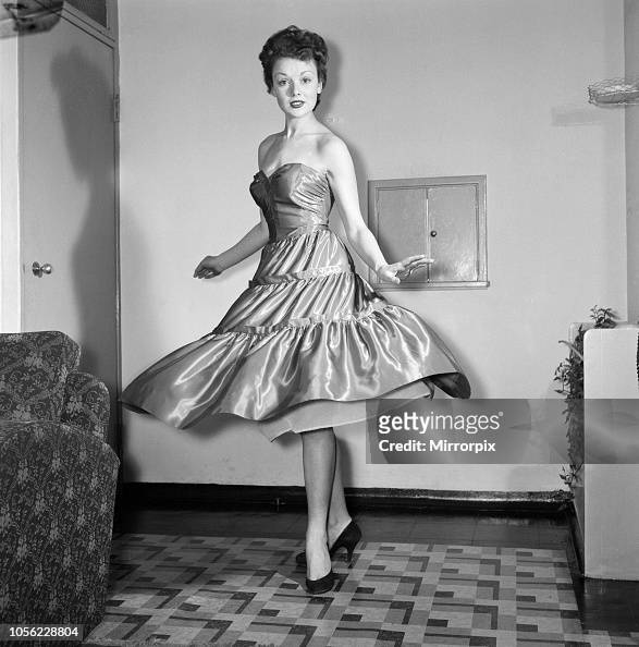 Singer Pauline Shepherd, 14th February 1957. News Photo - Getty Images