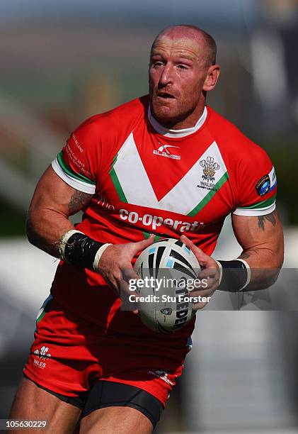 660 Gareth Thomas Rugby Player Stock Photos High Res Pictures And 660-gareth-thomas-rugby-player-stock-photos-high-res-pictures-and