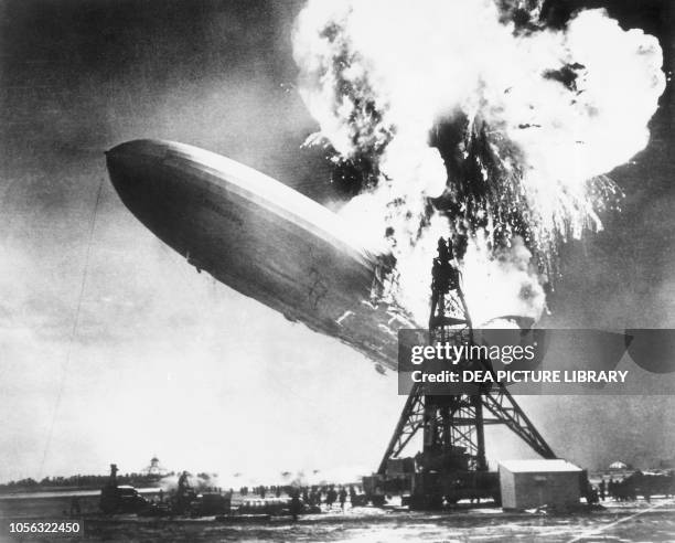 Airship Disaster 1,024 Hindenburg Airship Stock Photos, High-Res Pictures, and Images ...