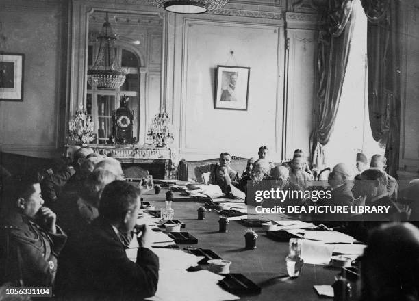 Commitee meeting at Trianon to discuss the conditions of the Armistice Versailles, France, World War I, 20th century.