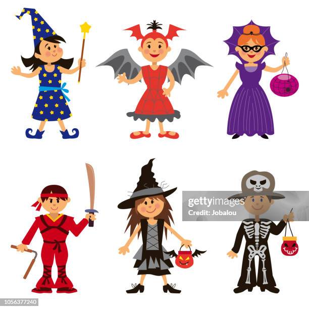 かわいい漫画の子供のためのハロウィーンの衣装 - stage costume点のイラスト素材／クリップアート素材／マンガ素材／アイコン素材