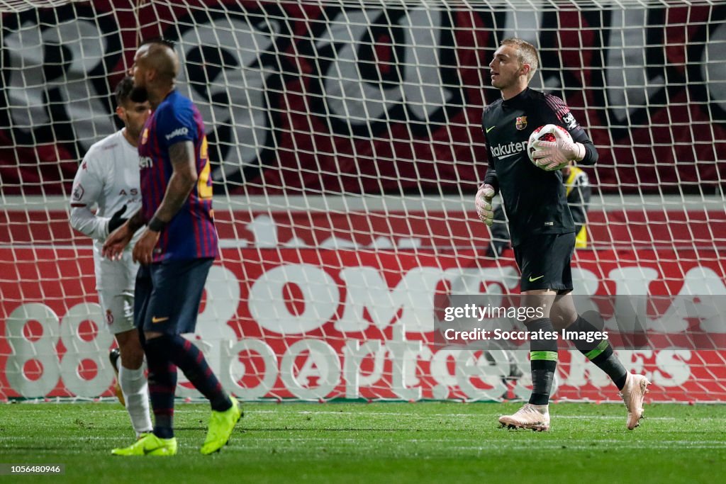 Cultural Leonesa v FC Barcelona - Spanish Copa del Rey