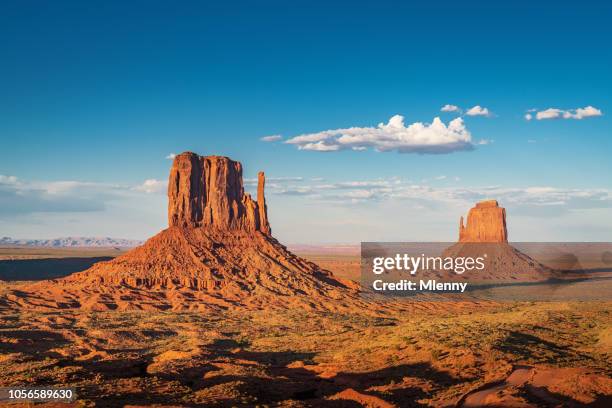 west and east mitten butte monument valley arizona usa - mesa arizona imagens e fotografias de stock