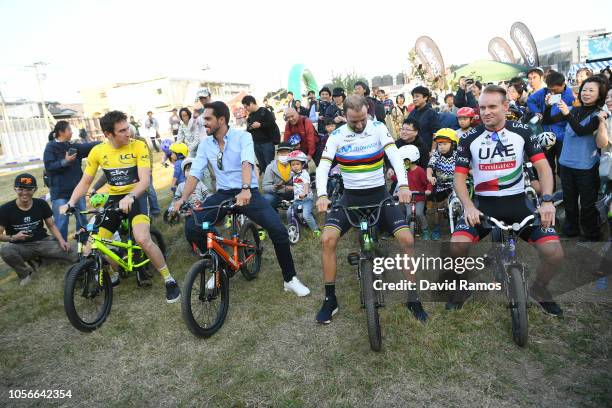 Geraint Thomas of Great Britain and Team Sky Yellow Leader Jersey, Alberto Contador of Spain Ex Pro-cyclist, Alejandro Valverde of Spain and Movistar...