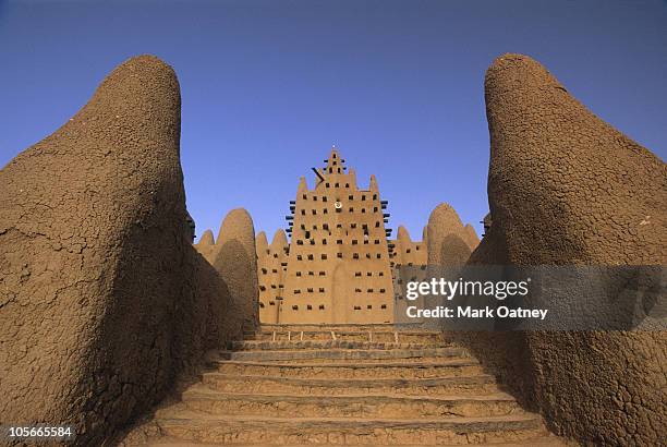 djenne mosque, djenne, mali, africa - djenné stockfoto's en -beelden