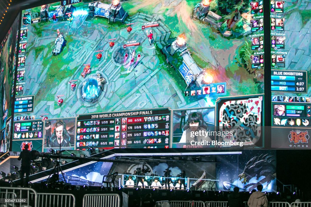 Gamers Compete in the Finals of the League of Legends World Championships