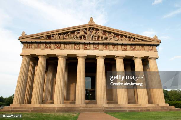 the nashville parthenon - nashville parthenon stock pictures, royalty-free photos & images