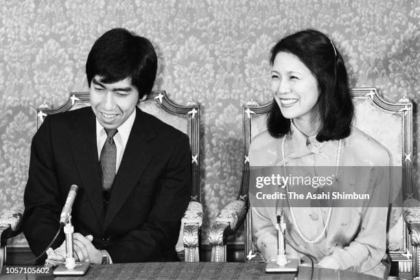 Prince Norihito of Mikasa and fiancee Hisako Tottori attend a press conference on their engagement at the Imperial Household Agency on August 1, 1984...