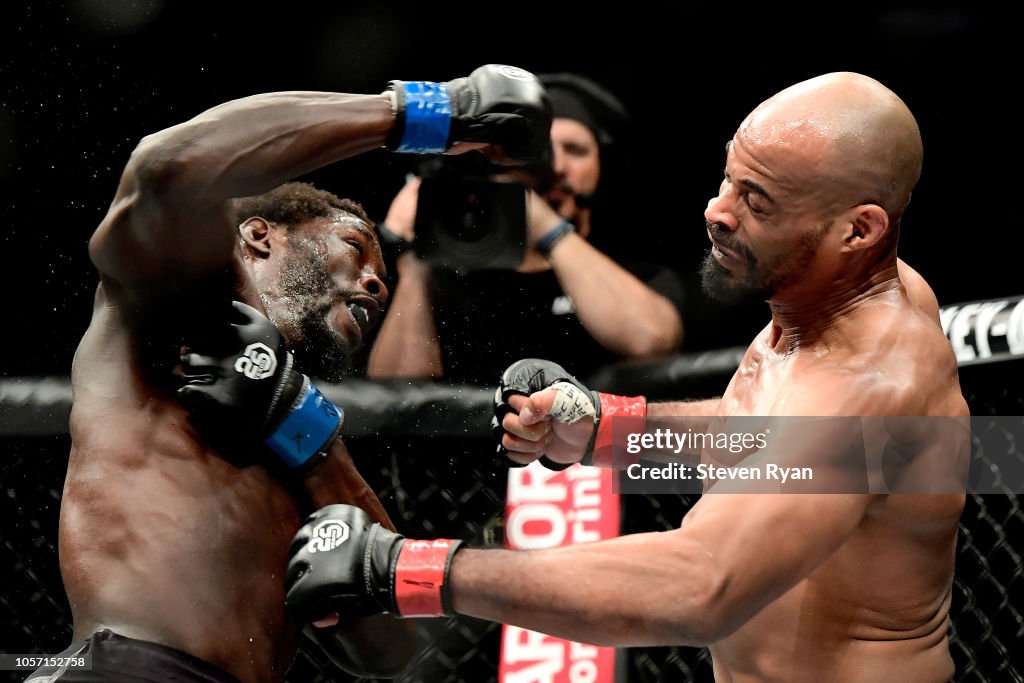 UFC 230 Branch v Cannonier