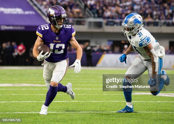 Chad Beebe of the Minnesota Vikings runs with the ball in the first quarter of the game against the Detroit Lions at U.S. Bank Stadium on November 4,...