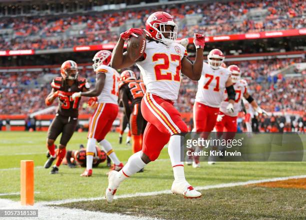 Kareem Hunt of the Kansas City Chiefs scores a touchdown during the third quarter against the Cleveland Browns at FirstEnergy Stadium on November 4,...