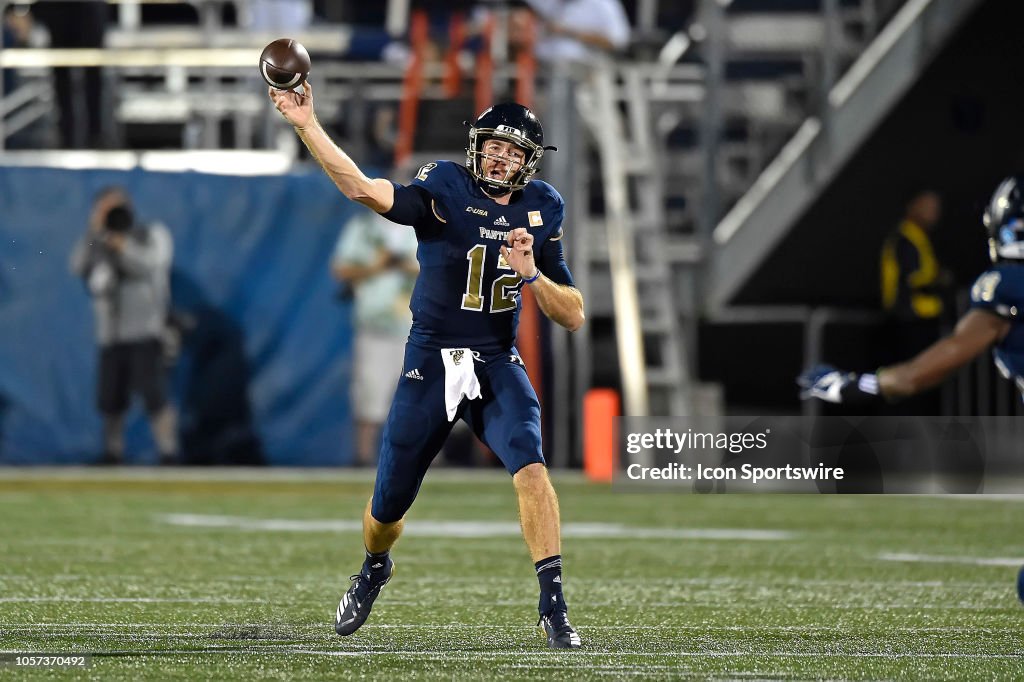 COLLEGE FOOTBALL: NOV 03 FAU at FIU