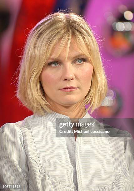 Kirsten Dunst 2005 Photos and Premium High Res Pictures - Getty Images