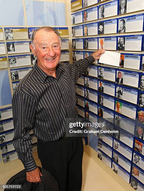 Ken Arthurson reveals his name on the wall listing all the inductees to the Sport Australia Hall Of Fame during a press conference ahead of the 2010...