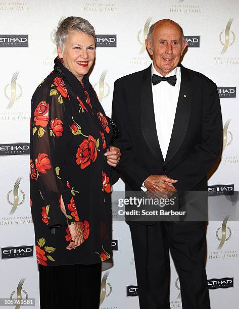 John Landy and Lynne Landy attend the Sport Australia Hall of Fame at Crown Casino on October 20, 2010 in Melbourne, Australia.