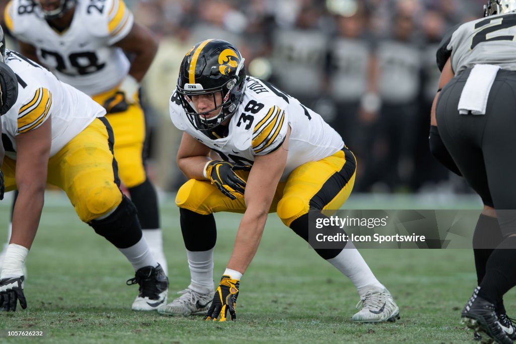 COLLEGE FOOTBALL: NOV 03 Iowa at Purdue