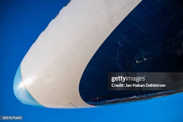 boeing 747 jumbo jet nose - nose cone stock pictures, royalty-free photos & images
