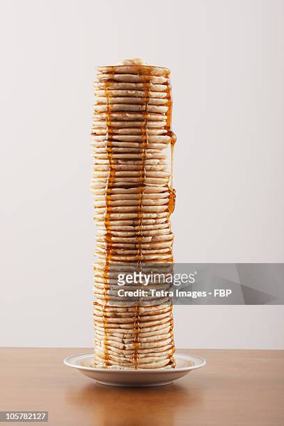 tall stack of pancakes - pancake 個照片及圖片檔