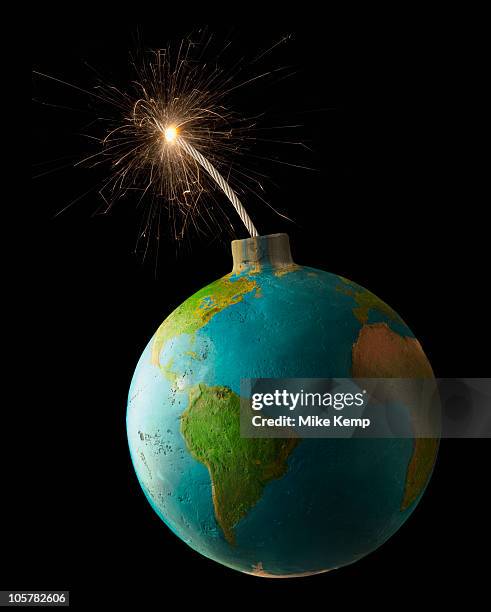 global bomb - time bomb stock pictures, royalty-free photos & images