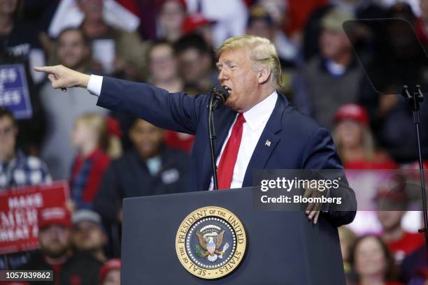 President Donald Trump speaks during a rally in Fort Wayne, Indiana, U.S., on Monday, Nov. 5, 2018. Trump kicked off his last day of campaigning...