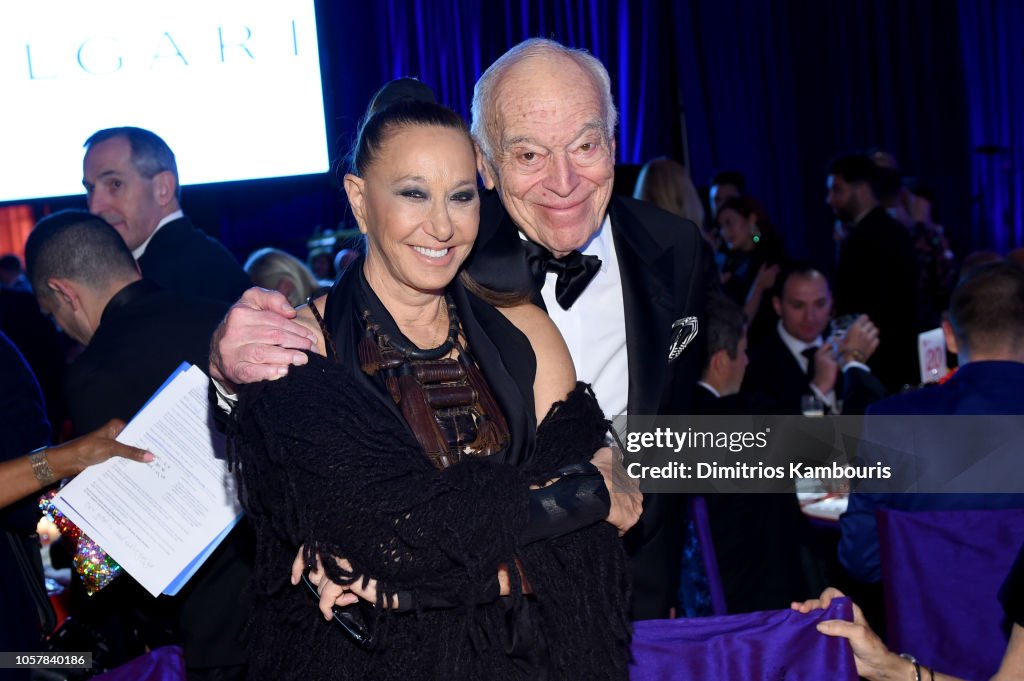 Elton John AIDS Foundation's 17th Annual An Enduring Vision Benefit - Inside