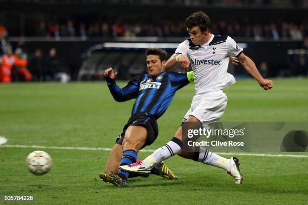 Gareth Bale of Tottenham Hotspur scores his second goal during the UEFA Champions League Group A match between FC Internazionale Milano and Tottenham...