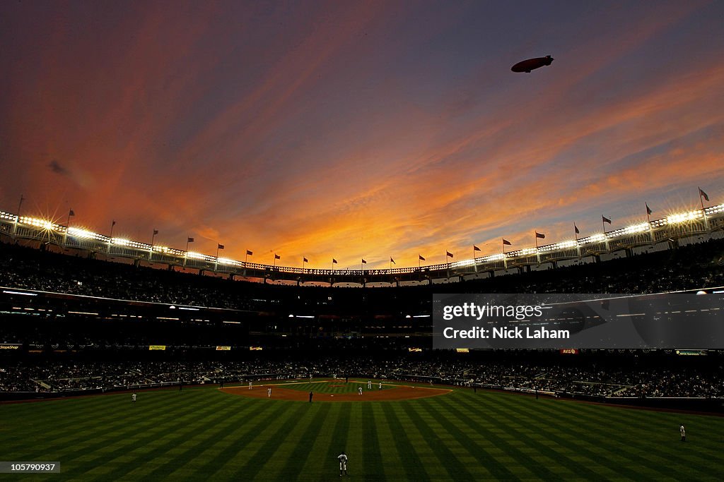 Texas Rangers v New York Yankees, Game 5