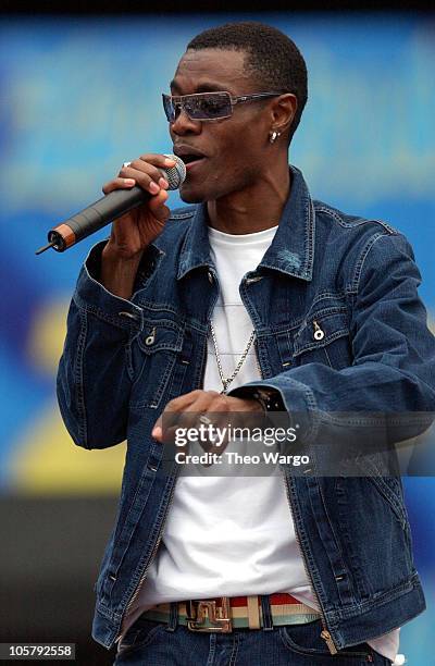 Wayne Wonder during Z100's Zootopia 2003 - Show at Giants Stadium in East Rutherford, New Jersey, United States.