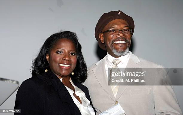 Samuel L. Jackson and LaTanya Richardson receives the Hollywood Legacy Family Award.