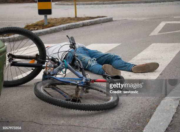 bicycle accident - of dead people in car accidents stock pictures, royalty-free photos & images