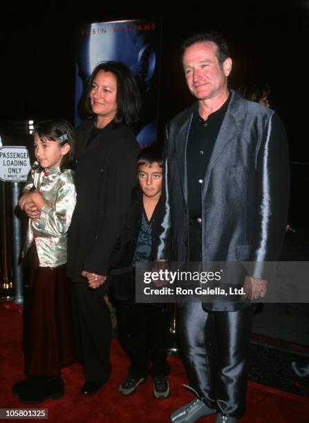 Marsha Williams, Robin Williams, Zelda Williams and Cody Williams