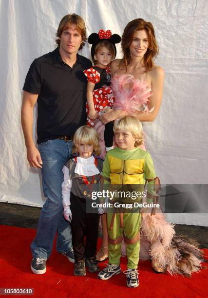 Cindy Crawford, husband Rande Gerber, children Presley, Kaia and friend Enzo