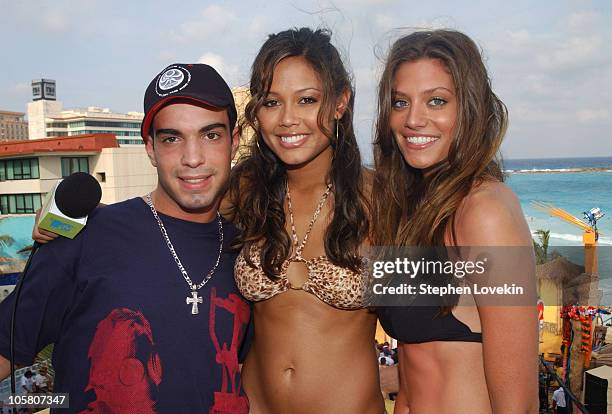 Eamon, Vanessa Minnillo and Sports Illustrated swimsuit model Michelle Lombardo