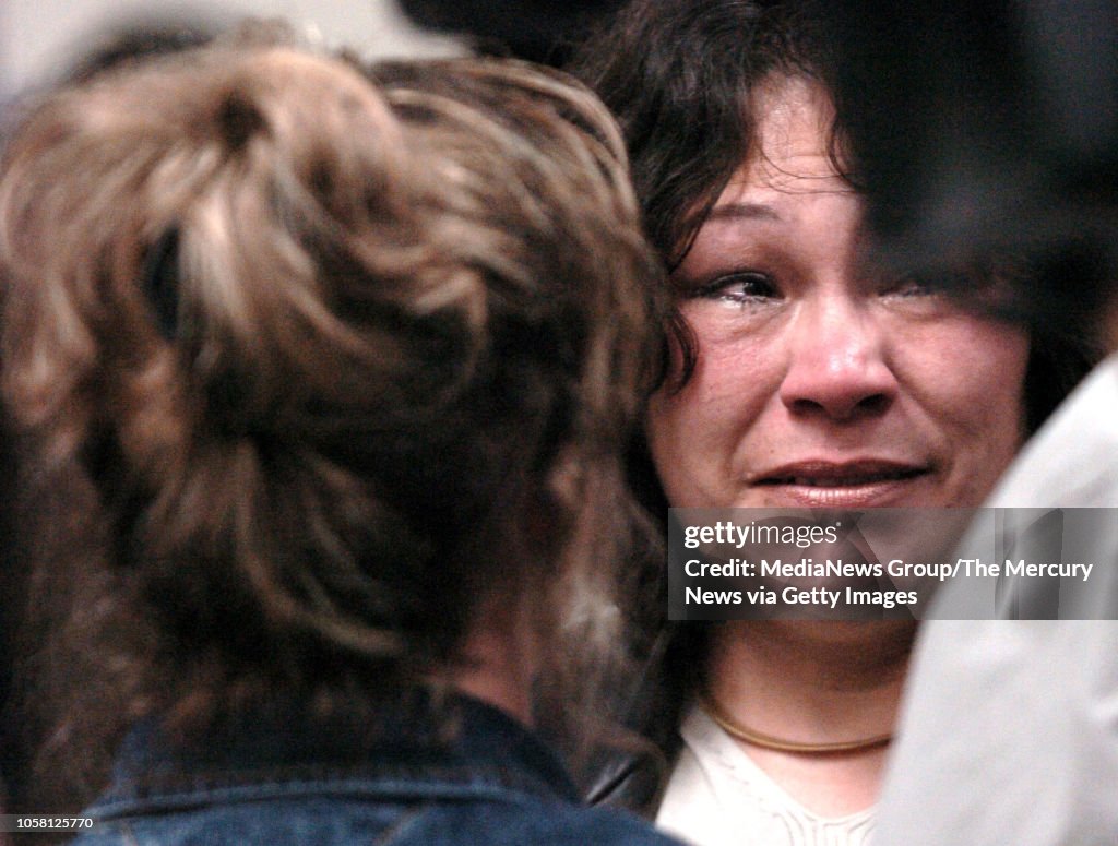 George Helzer Roseanne Urban tears up while remembering her late friend Jennifer ...