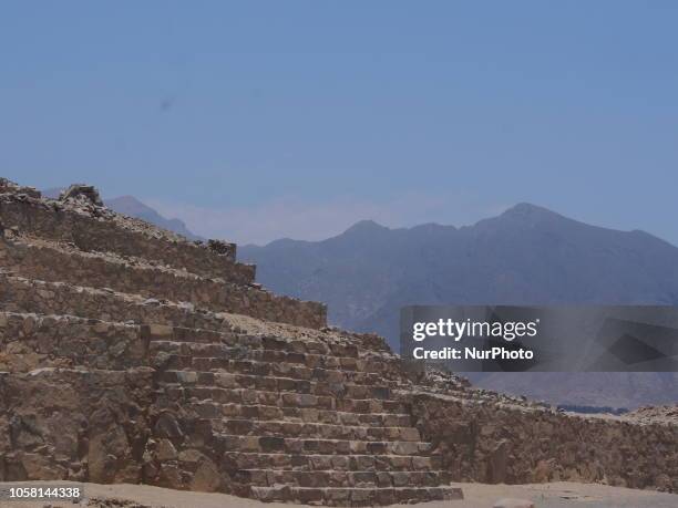 Pyramide Peru 418 Peru Pyramid Stock Photos, High-Res Pictures, and Images - Getty Images