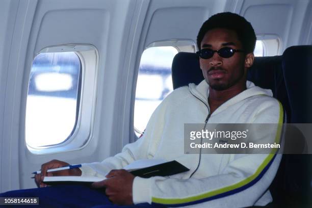 Kobe Bryant of the Los Angeles Lakers sits on the plane circa 1998 at the Great Western Forum in Inglewood, California. NOTE TO USER: User expressly...