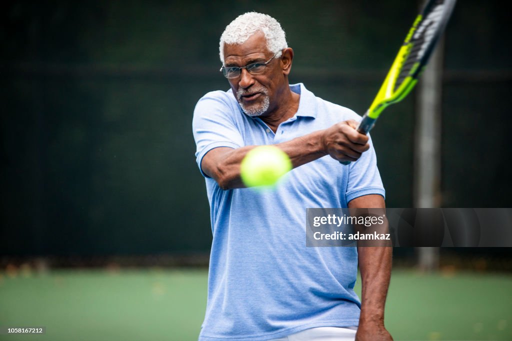 Último homem negro jogando tênis