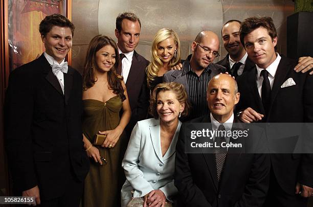 Cast of "Arrested Development" winner for Outstanding Comedy Series