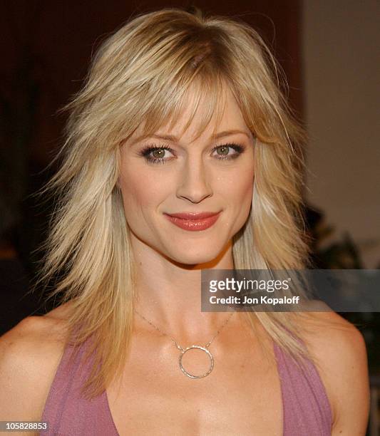 Teri Polo during "Meet the Fockers" Los Angeles Premiere at Universal Amphitheatre in Universal City, California, United States.