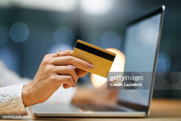 e-commerce continues to stay on the rise - hands zoom in stock pictures, royalty-free photos & images