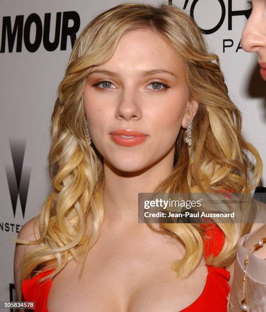 Scarlett Johansson during The Weinstein Co./Glamour 2006 Golden Globe After Party - Arrivals at Trader Vic's in Beverly Hills, California, United...
