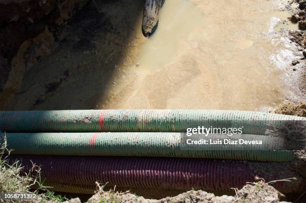 Gas Line Roto Broken Gas Line Photos and Premium High Res Pictures - Getty Images