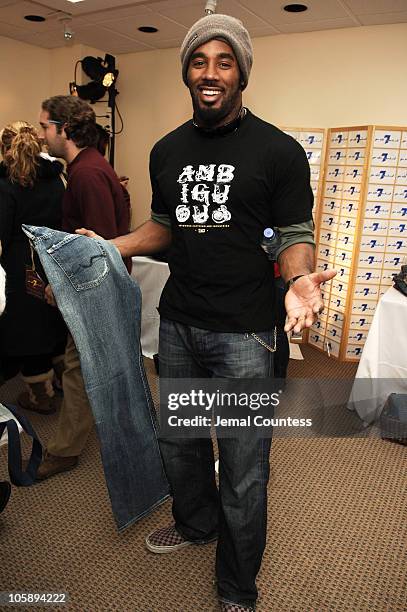 Dhani Jones at "7 for All Mankind" at the Luxury Lounge