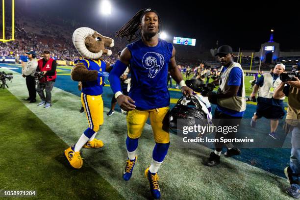 Rampage (Mascot) Photos and Premium High Res Pictures - Getty Images