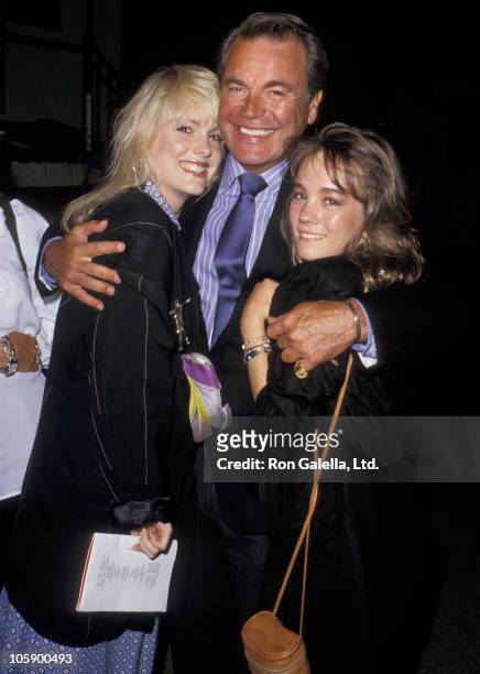 Katie Wagner, Robert Wagner and Natasha Wagner during Performance of "Caberet" - May 9, 1987 at Wadsworth Theater in Los Angeles, California, United...